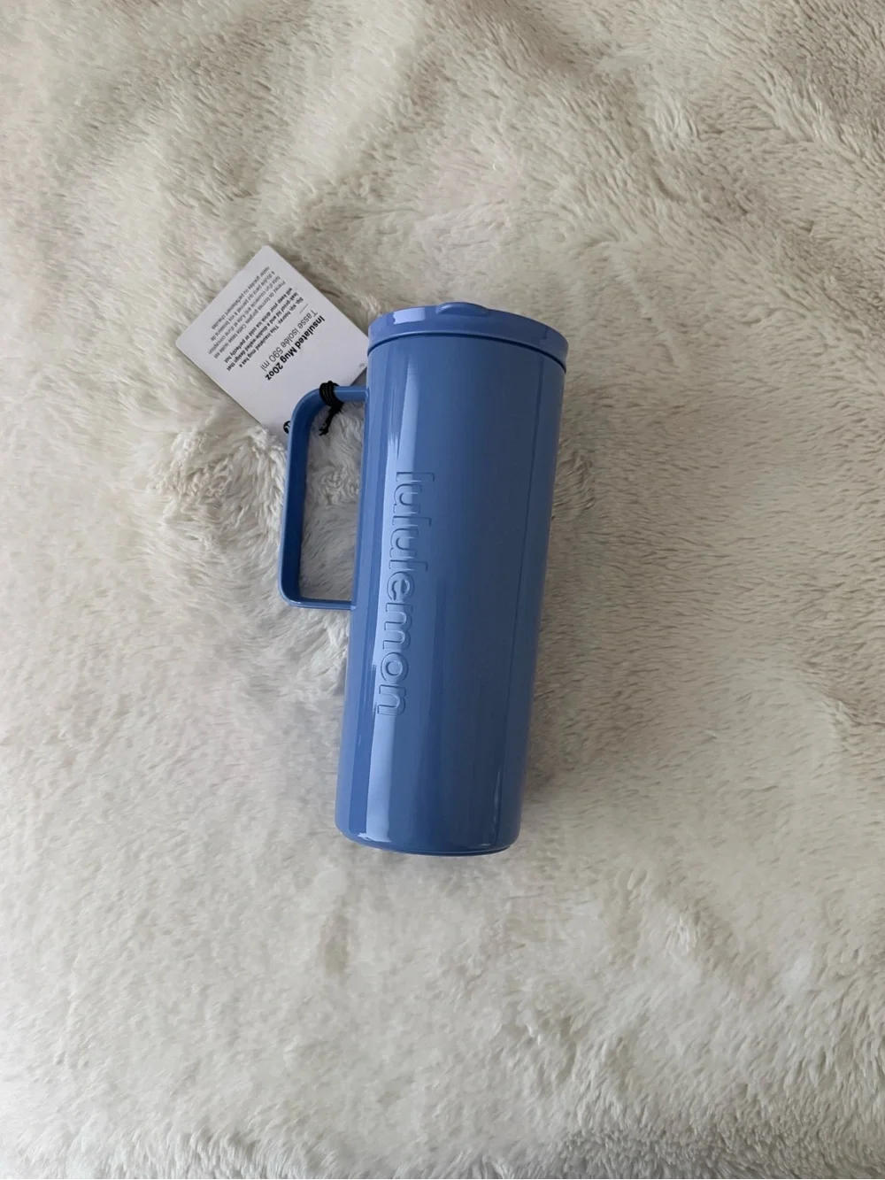 NWT lululemon Insulated Mug 20 oz Shine Hot Cold Flip Top leakproof Prep Blue